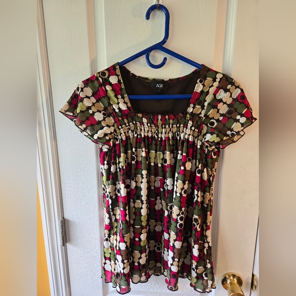AGB Multicolor Patterned Top - Picture 2 of 5
